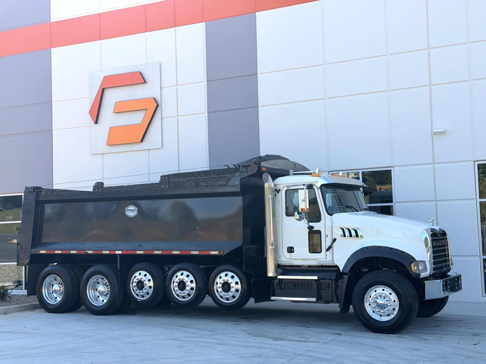 2019 Mack Granite in Greer, SC — photo 2