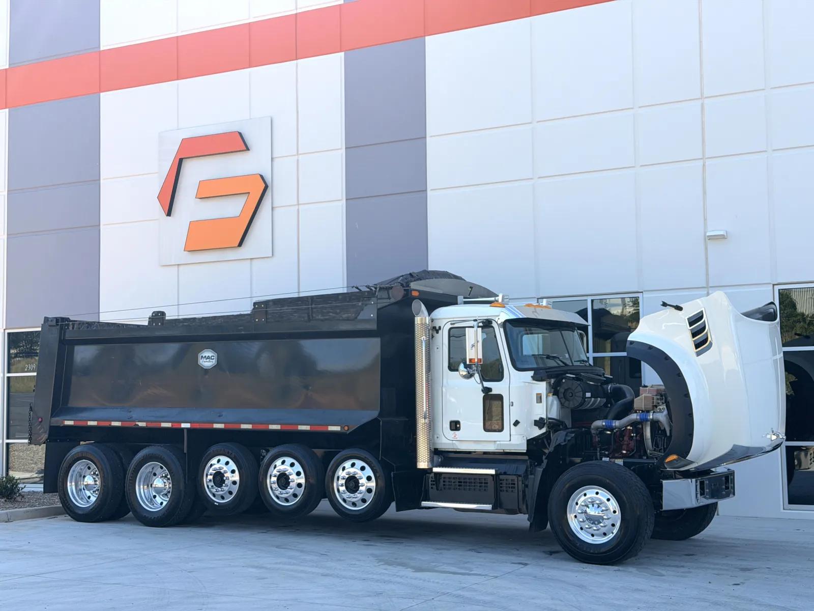 2019 Mack Granite in Greer, SC — photo 10