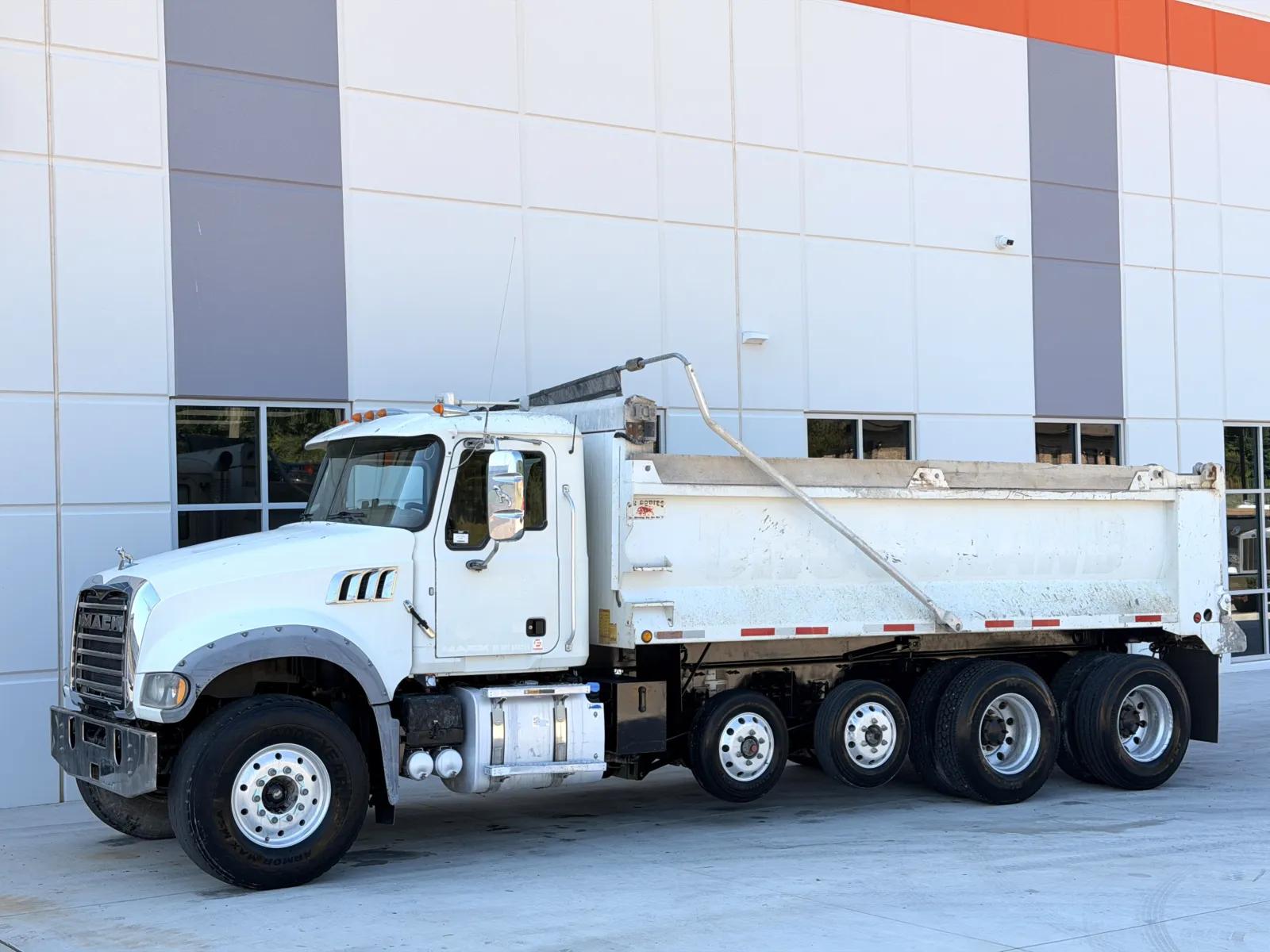 2017 Mack Granite in Greer, SC — photo 3
