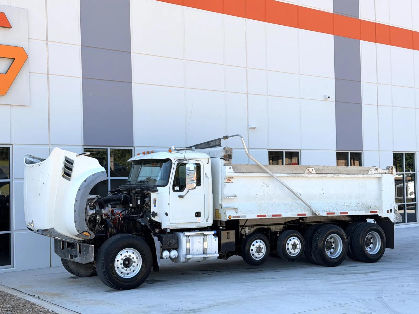 2017 Mack Granite in Greer, SC — photo 11