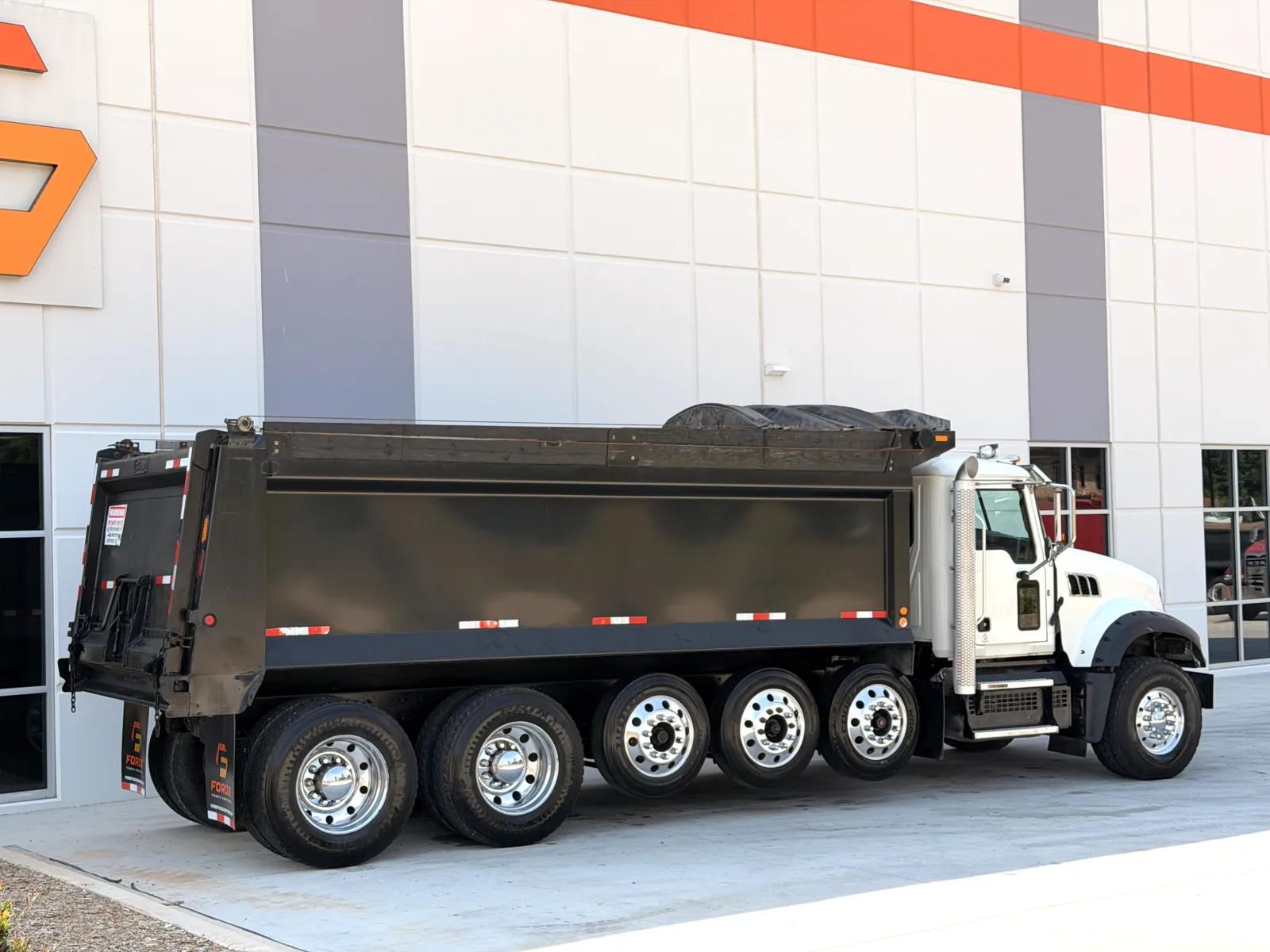 2019 Mack Granite in Greer, SC — photo 6