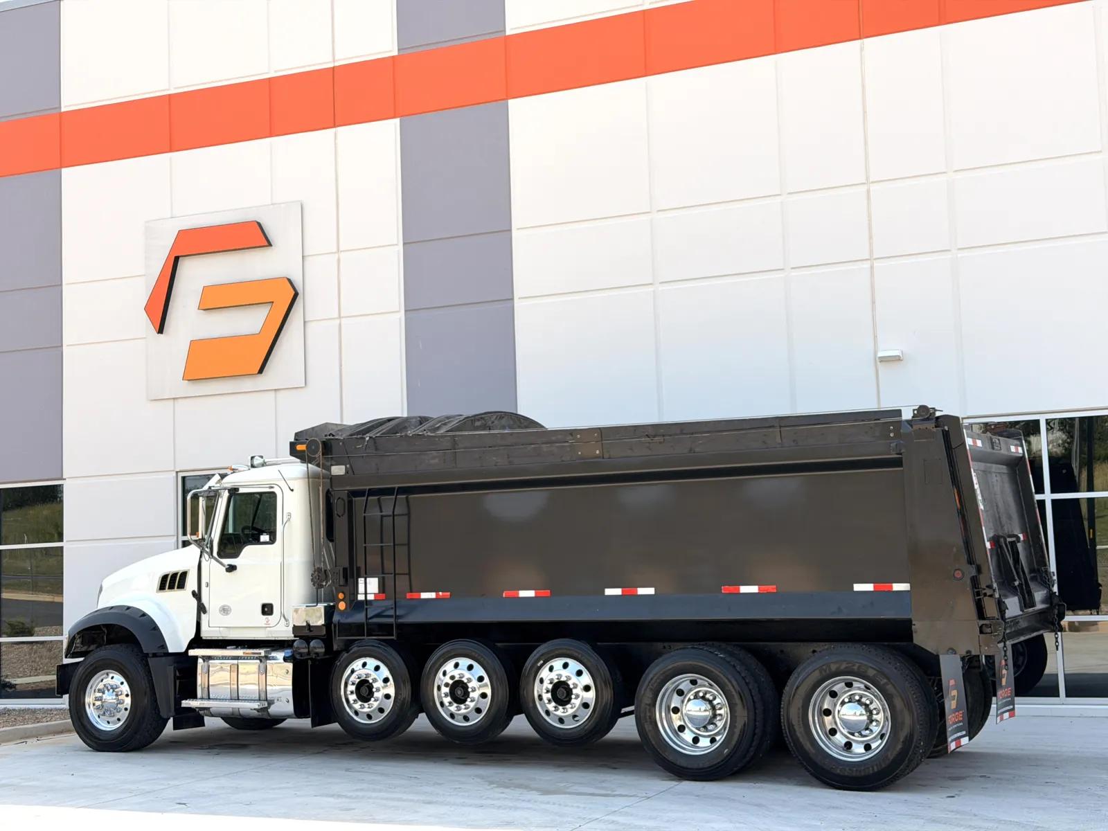 2019 Mack Granite in Greer, SC — photo 7