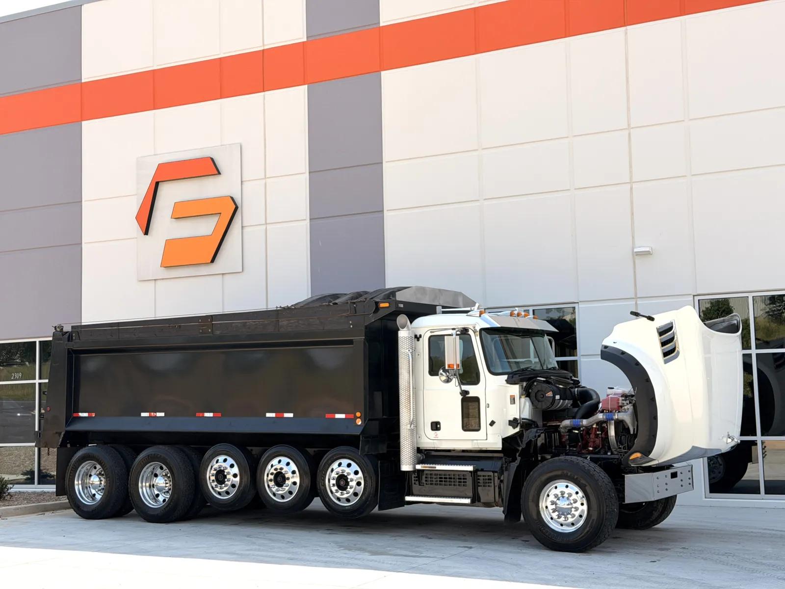 2019 Mack Granite in Greer, SC — photo 10