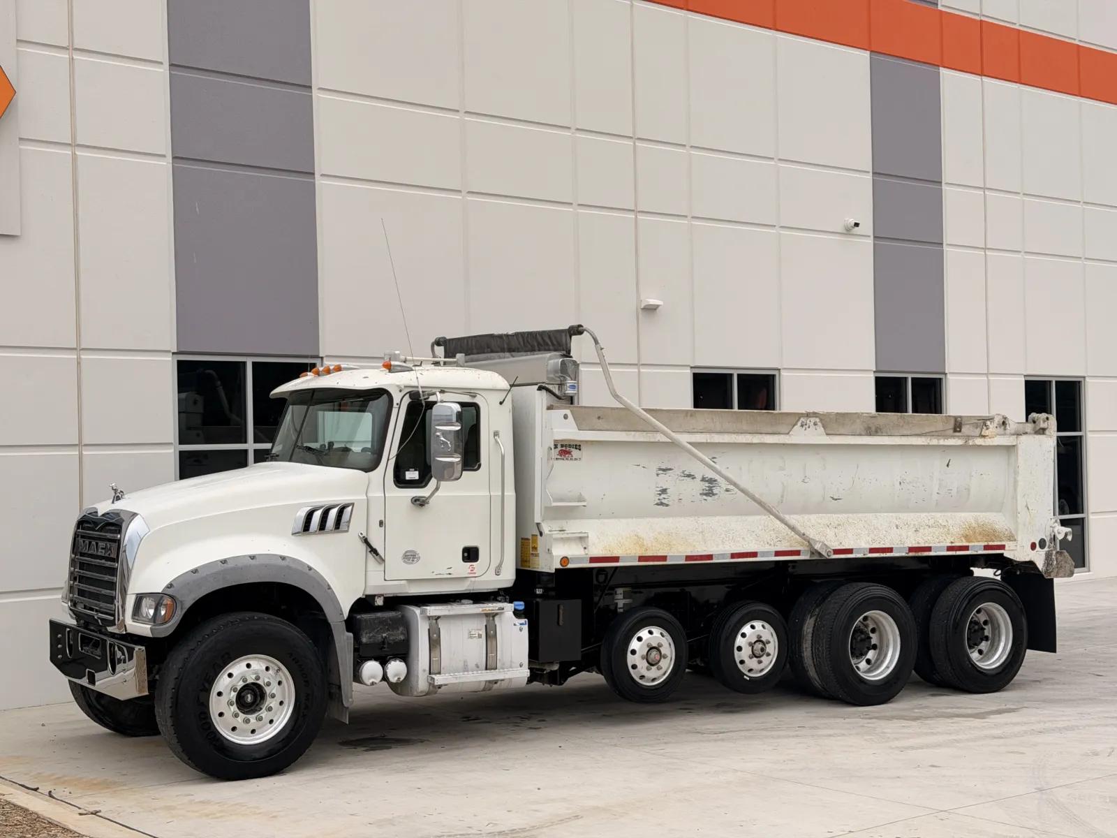 2017 Mack Granite in Greer, SC — photo 3