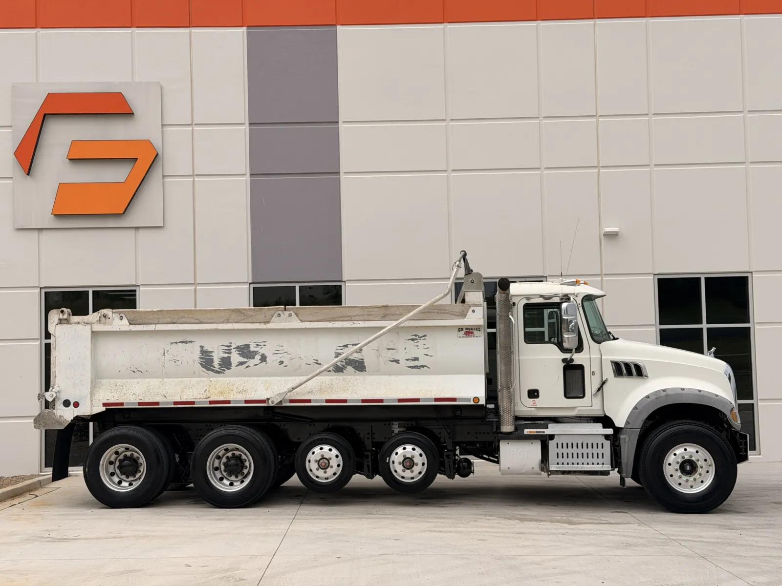 2017 Mack Granite in Greer, SC — photo 4