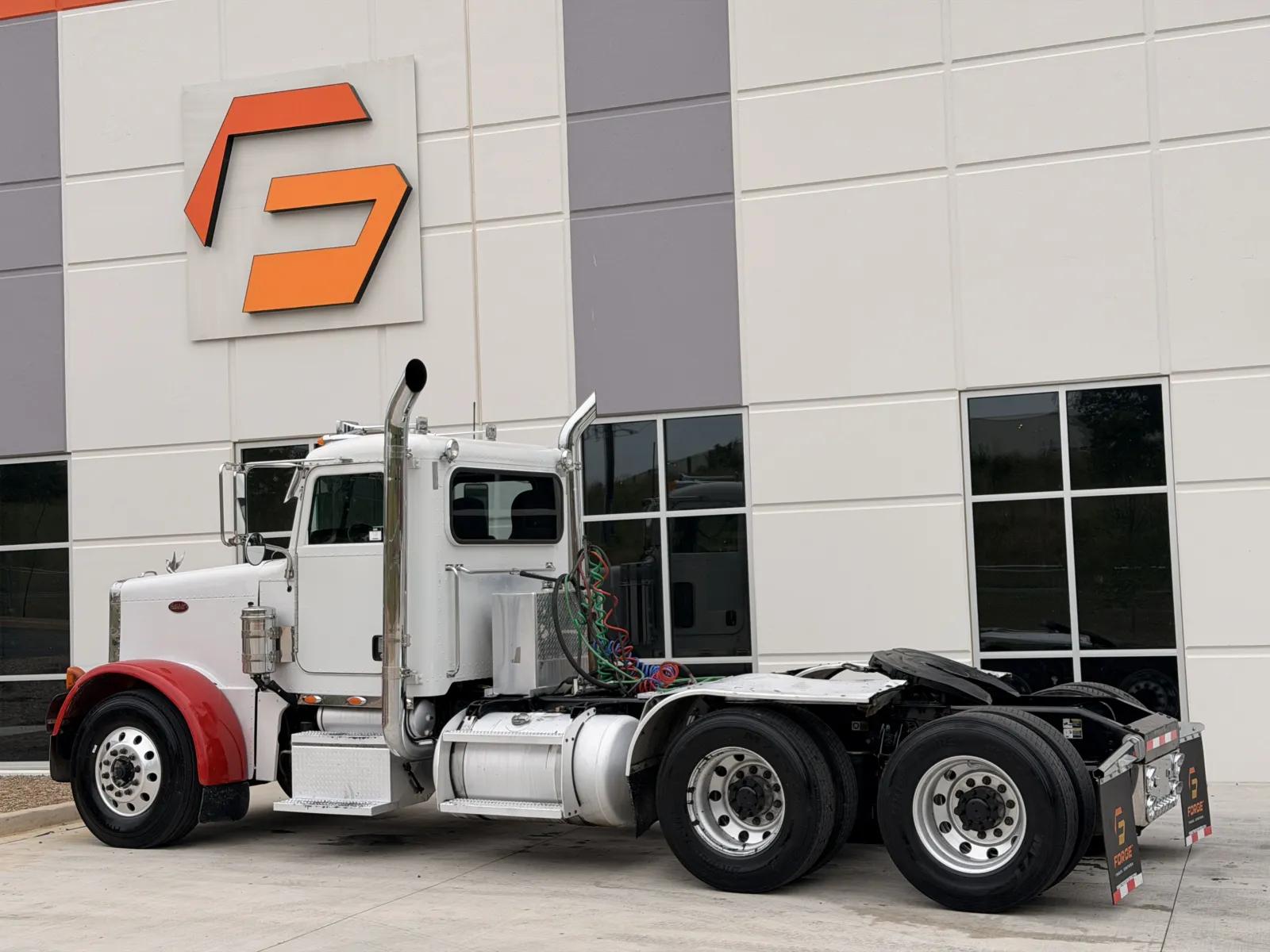 2005 Peterbilt 379 in Greer, SC — photo 6
