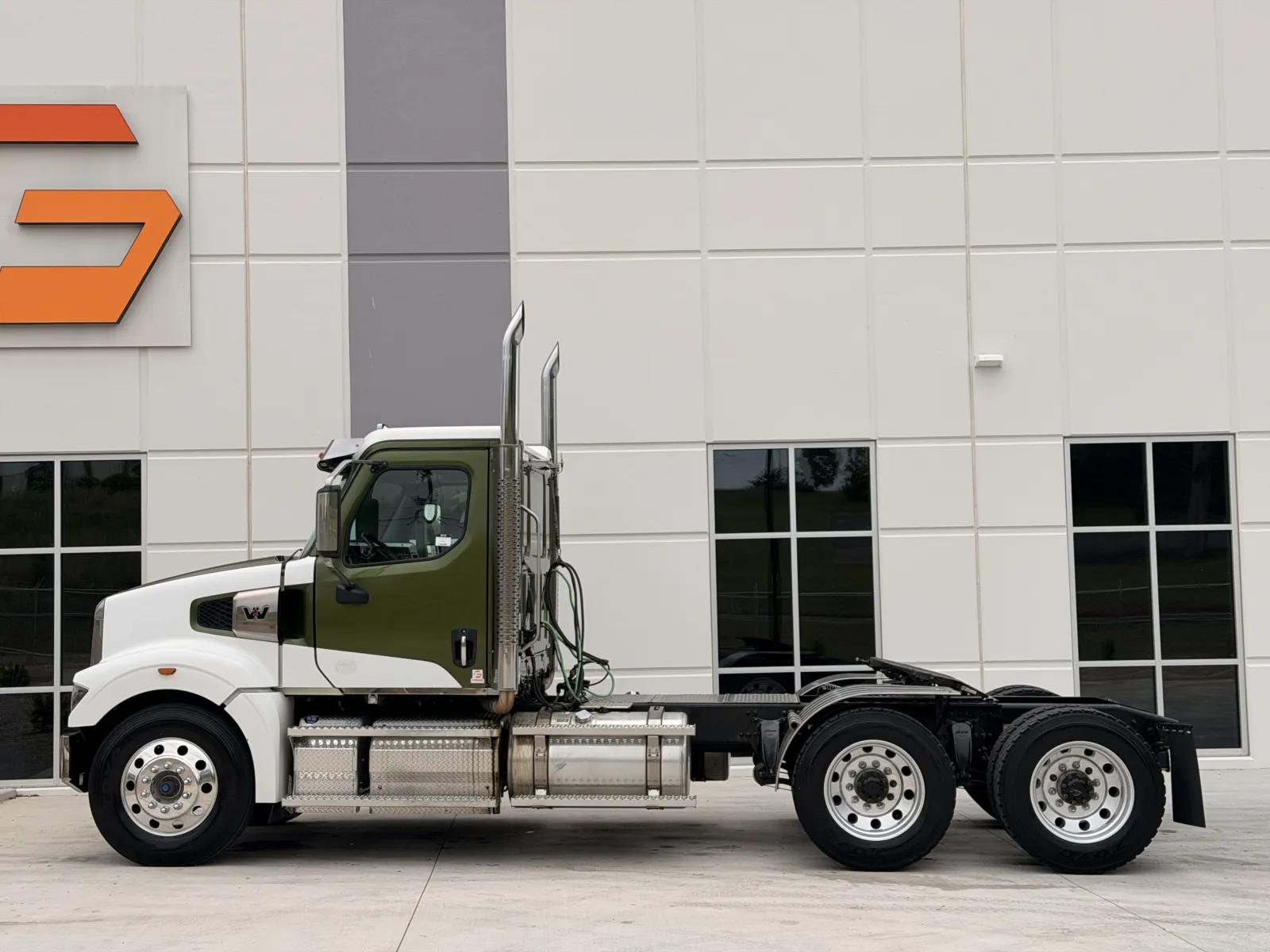 2022 Western Star 49X in Greer, SC — photo 4