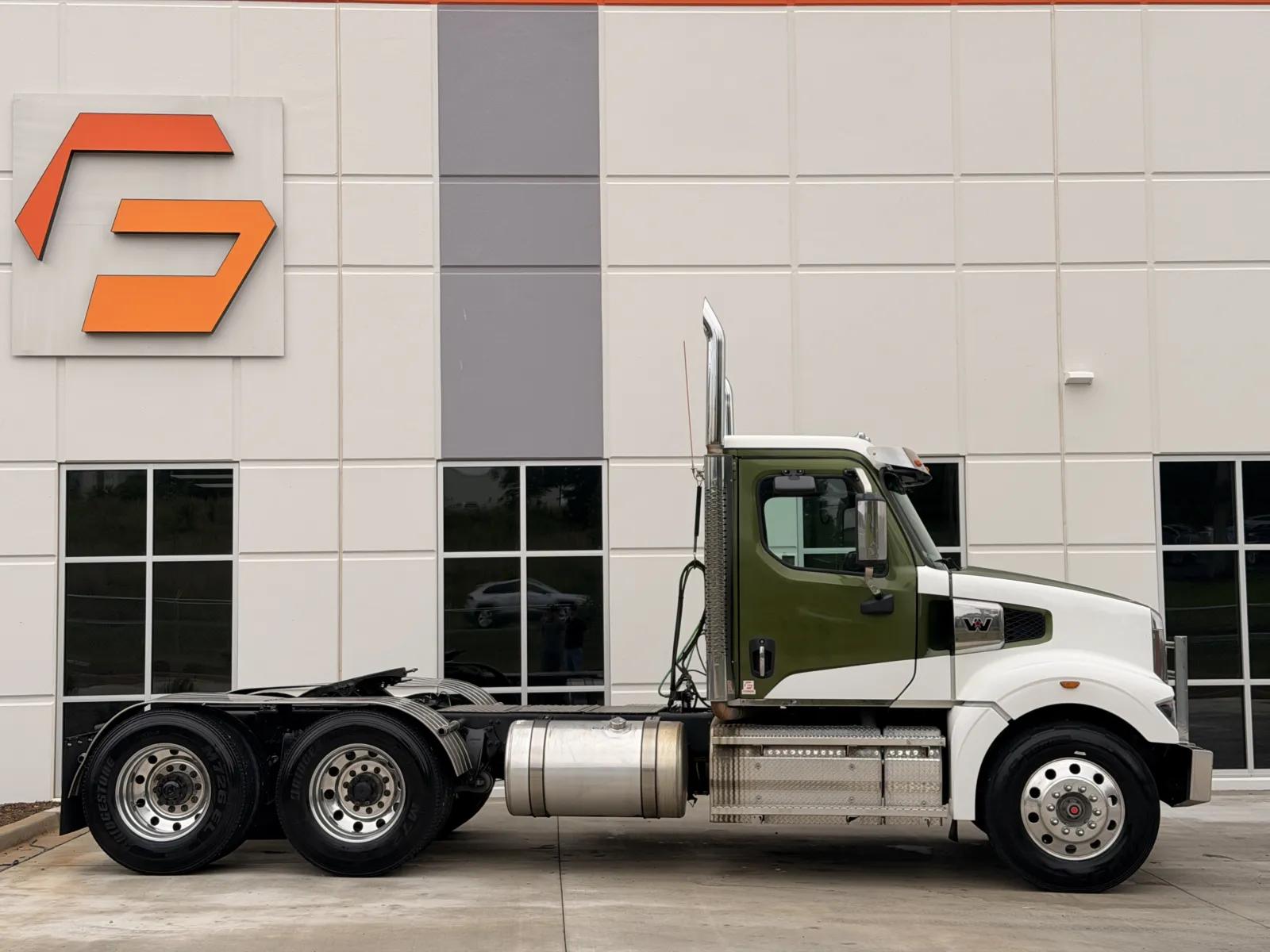 2023 Western Star 49X in Greer, SC — photo 3