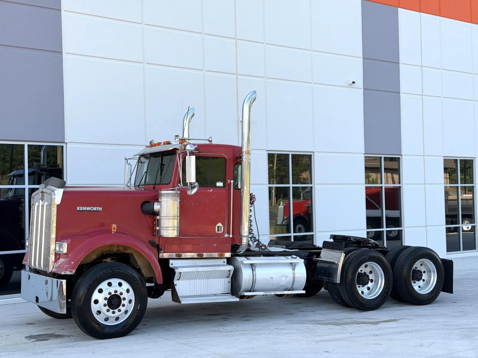 1997 Kenworth W900 in Greer, SC — photo 2