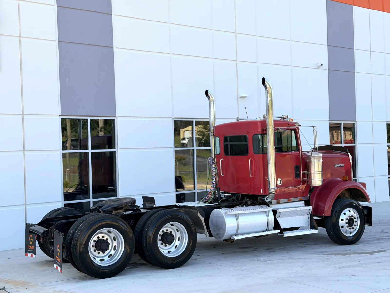 1997 Kenworth W900 in Greer, SC — photo 5