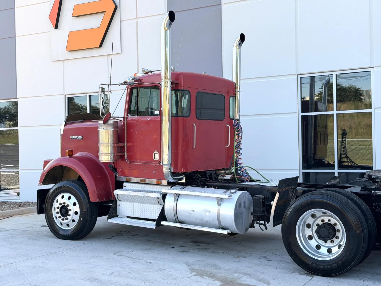 1997 Kenworth W900 in Greer, SC — photo 8