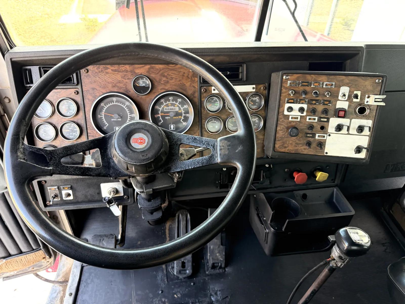 1997 Kenworth W900 in Greer, SC — photo 16