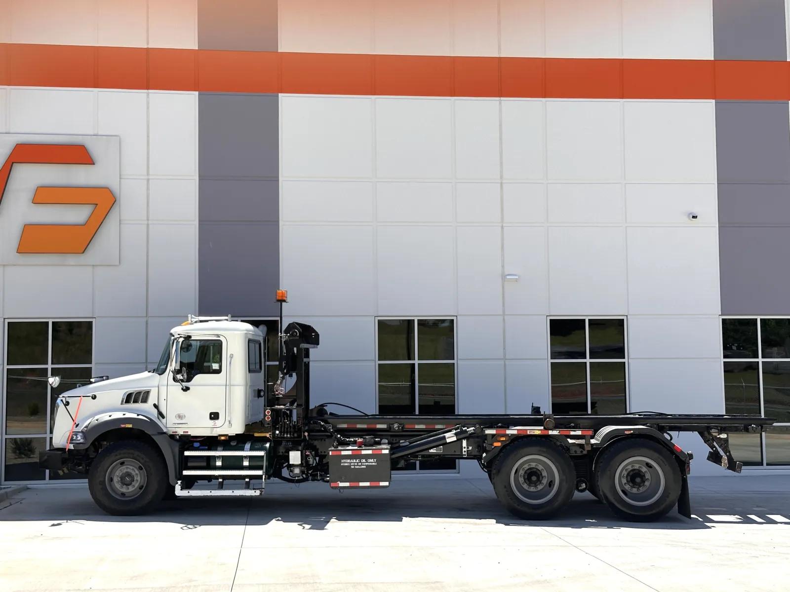 2021 Mack Granite in Greer, SC — photo 4