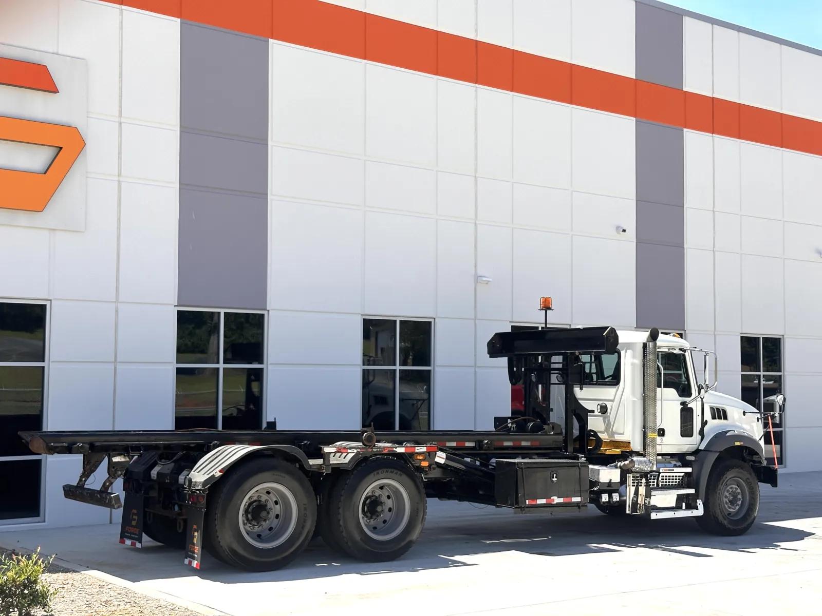 2021 Mack Granite in Greer, SC — photo 5