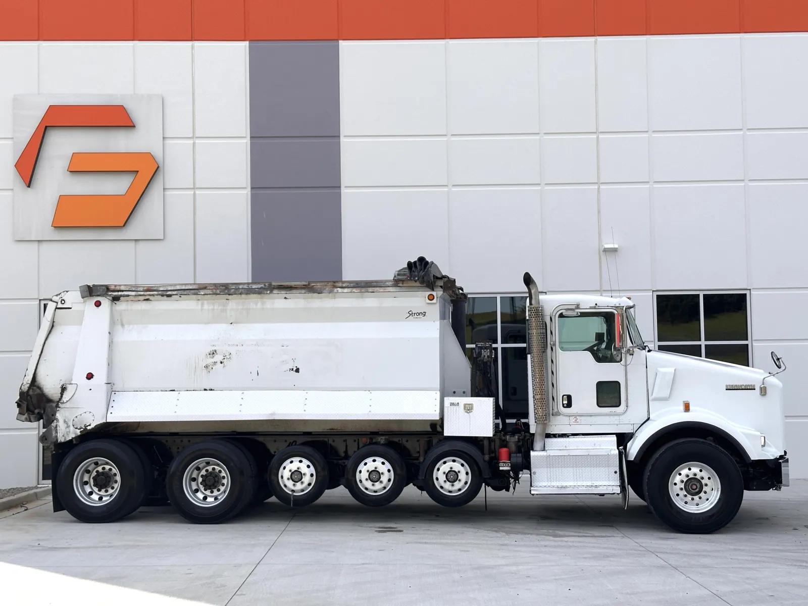 2012 Kenworth T800 in Greer, SC — photo 4