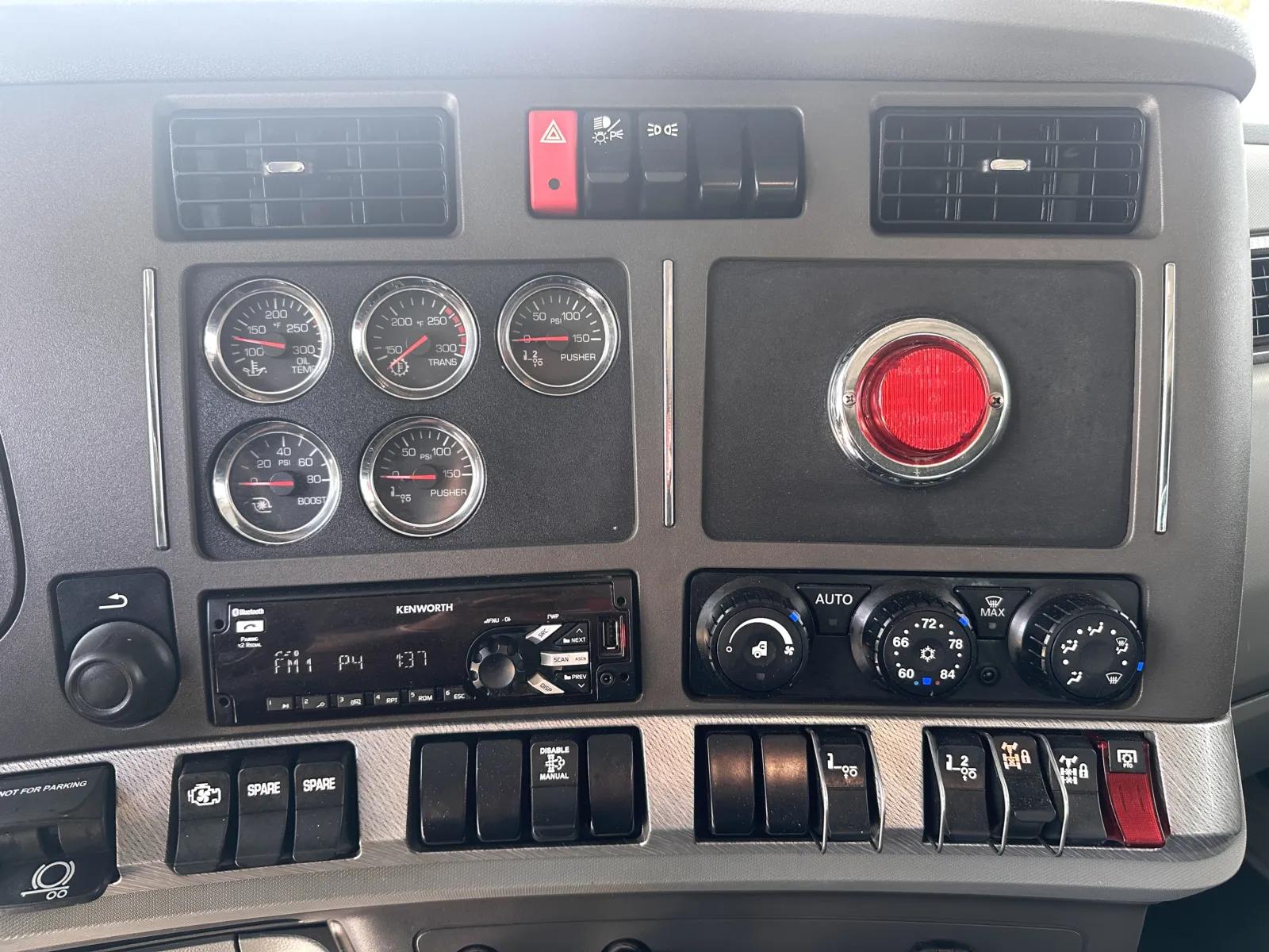 2019 Kenworth T880 in Greer, SC — photo 19