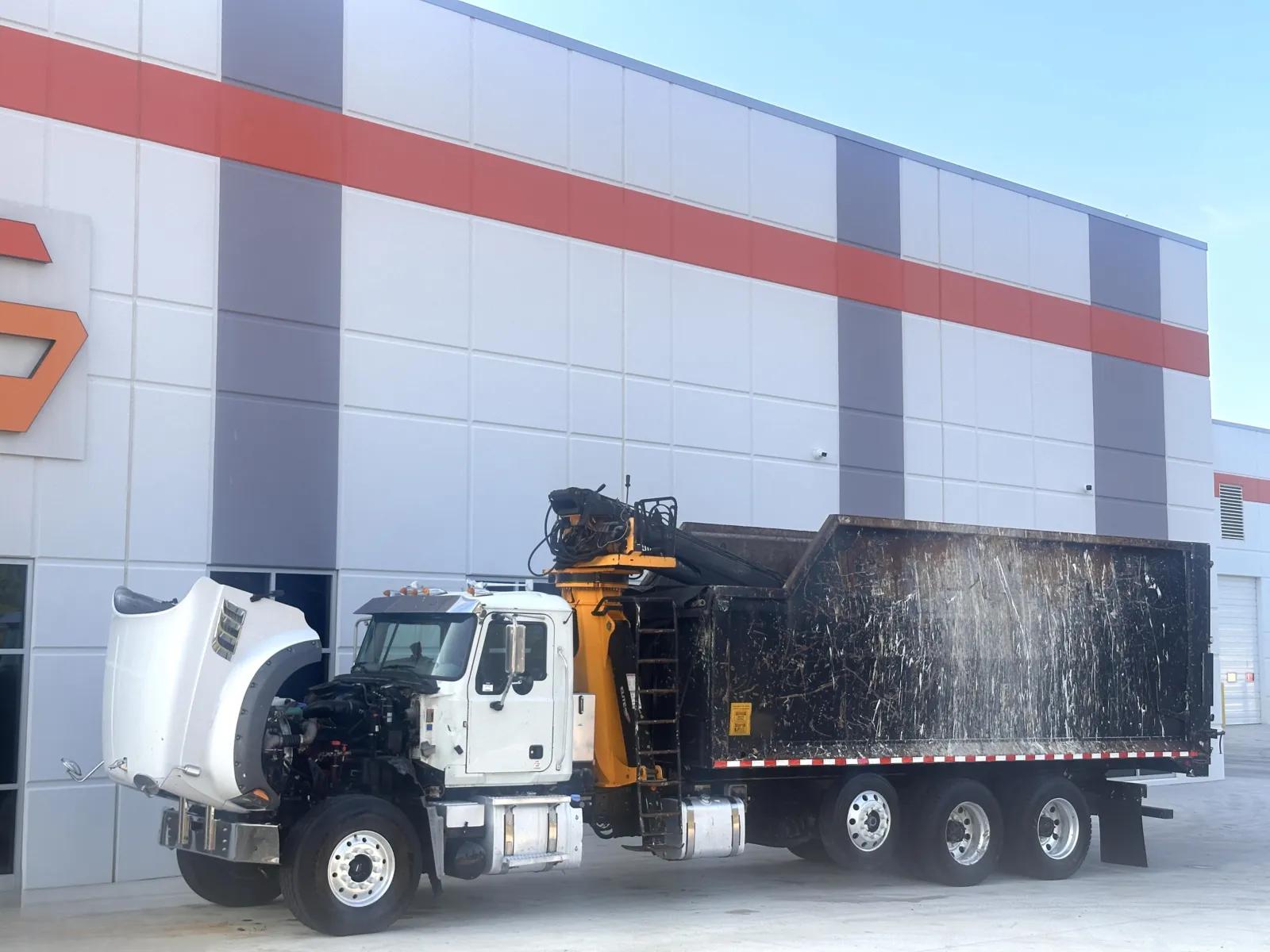 2019 Mack Granite in Greer, SC — photo 10
