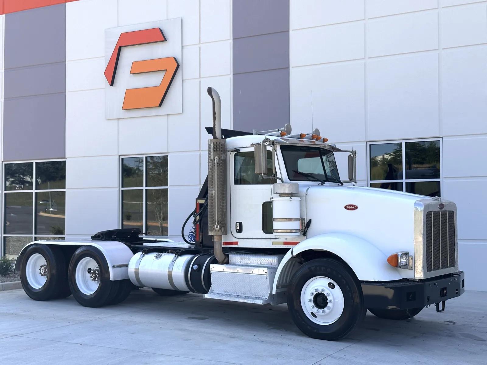 2013 Peterbilt 367