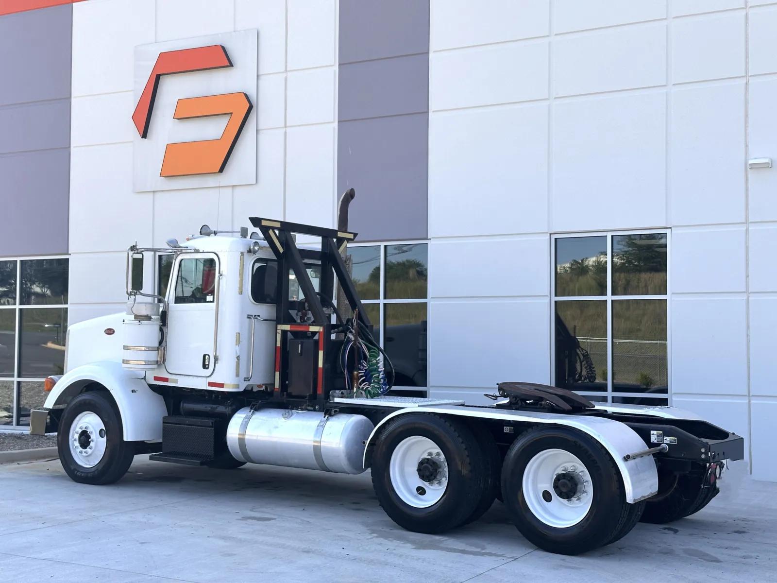 2013 Peterbilt 367 in Greer, SC — photo 6