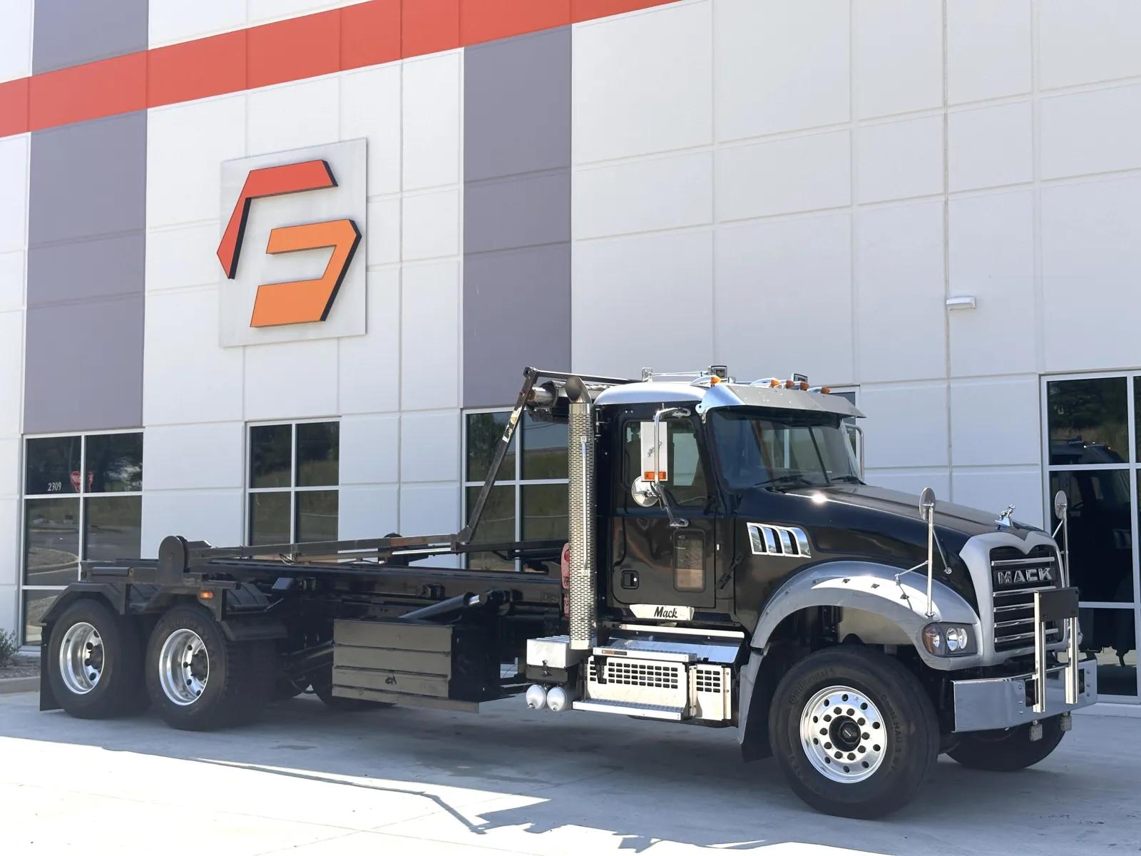 2018 Mack Granite