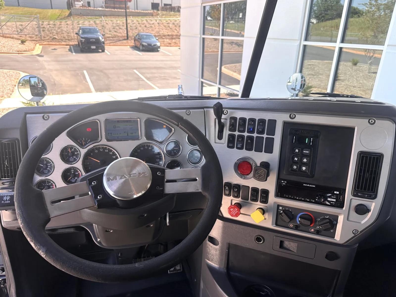 2018 Mack Granite in Greer, SC — photo 14