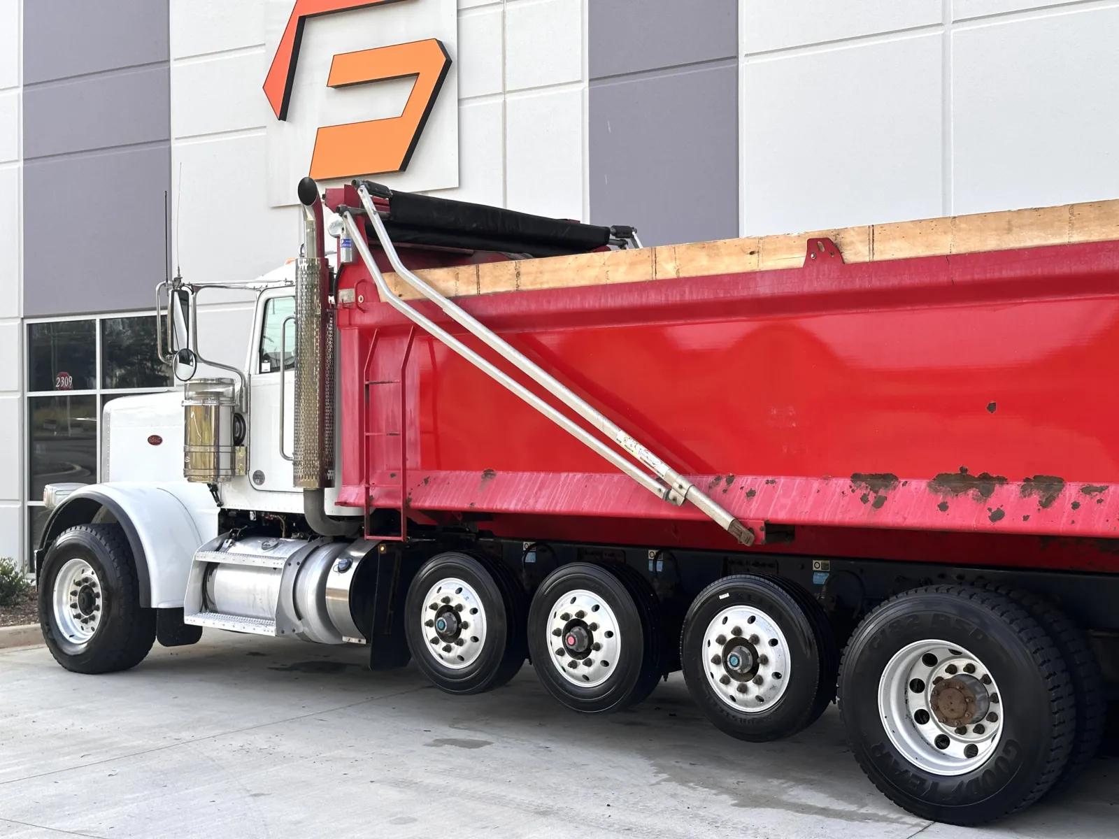 2021 Peterbilt 389 in Greer, SC — photo 9