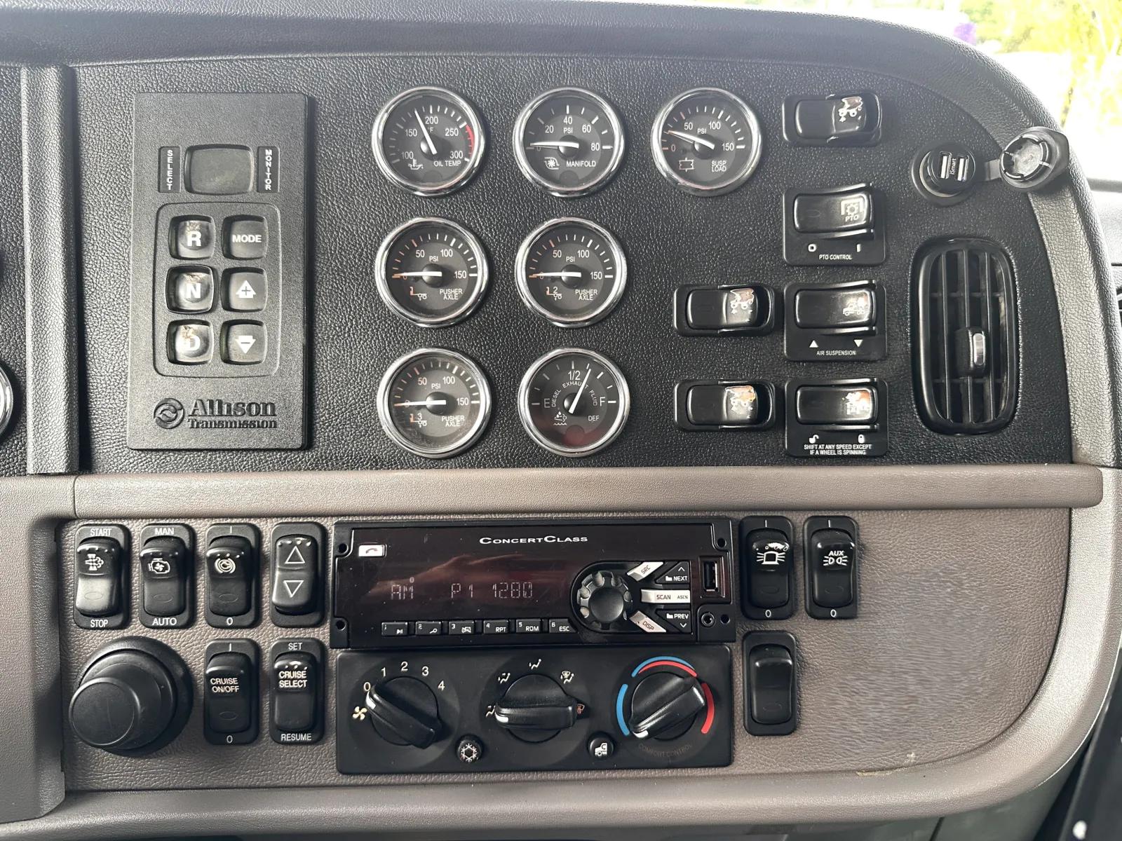 2021 Peterbilt 389 in Greer, SC — photo 19