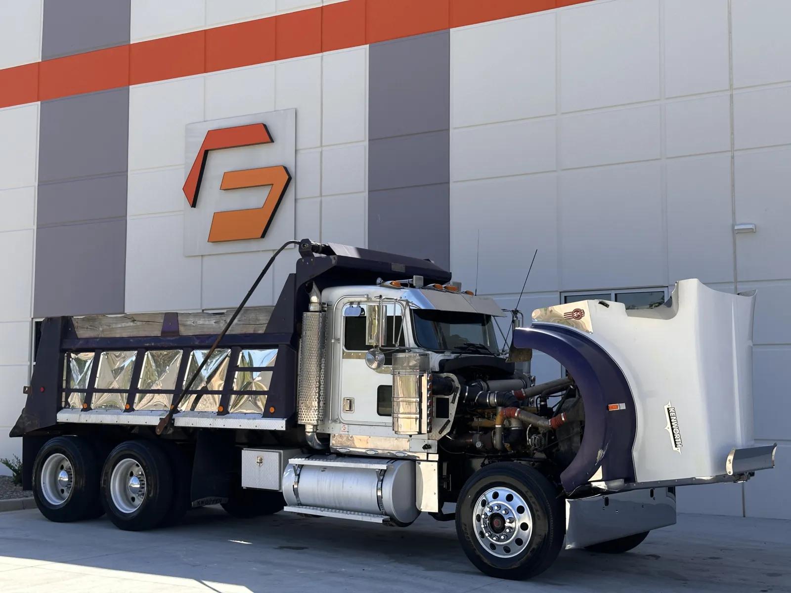 2001 Kenworth W900 in Greer, SC — photo 10
