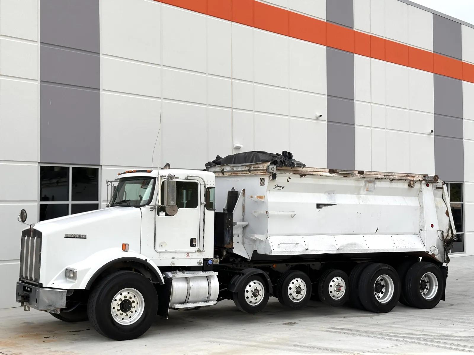2012 Kenworth T800 in Greer, SC — photo 3