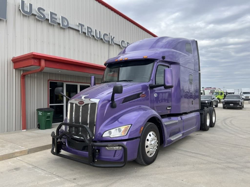 2022 Peterbilt 579