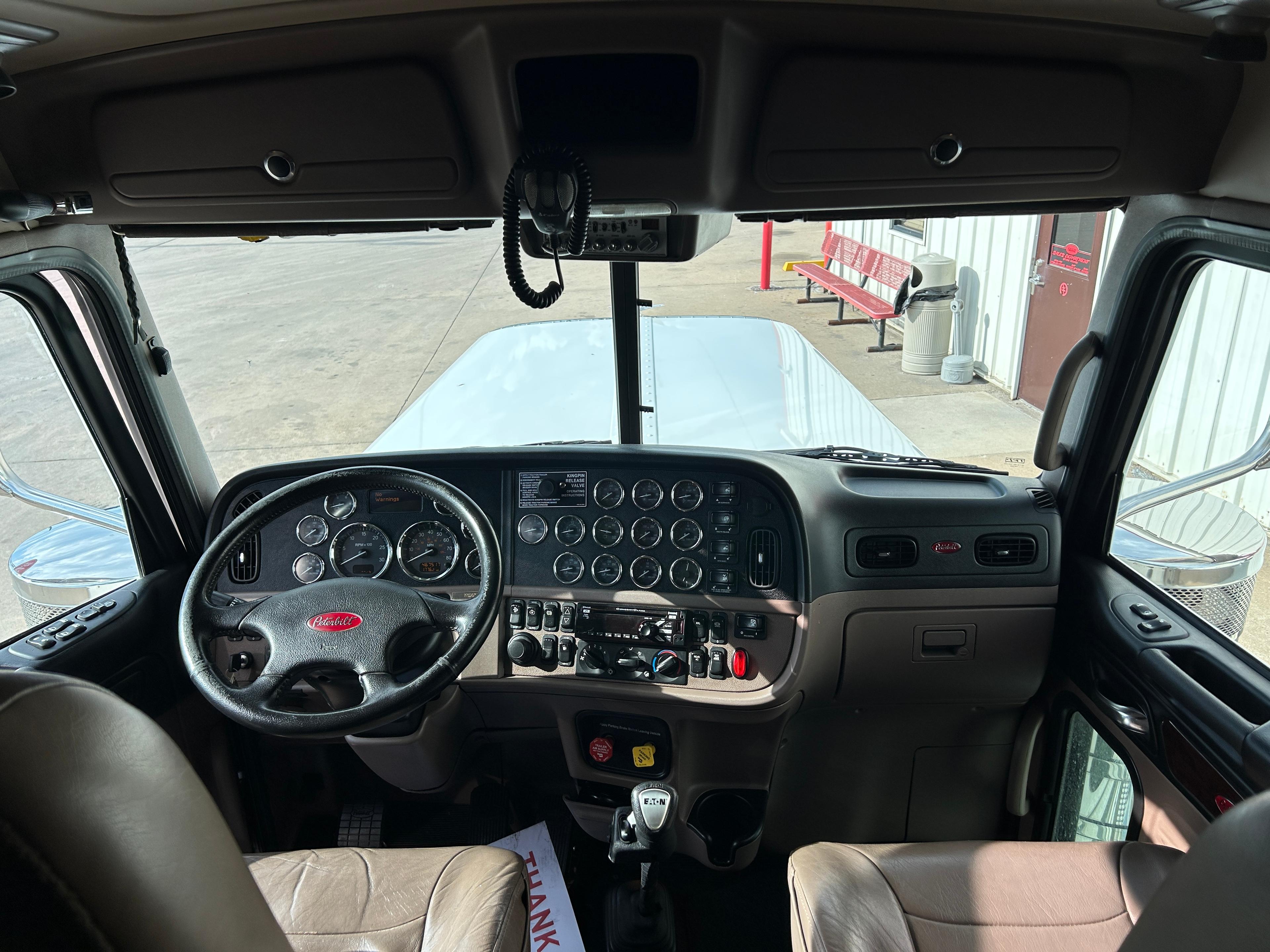 2019 Peterbilt in Joplin, MO — photo 16