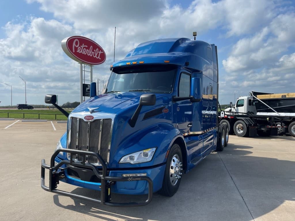 2022 Peterbilt 579
