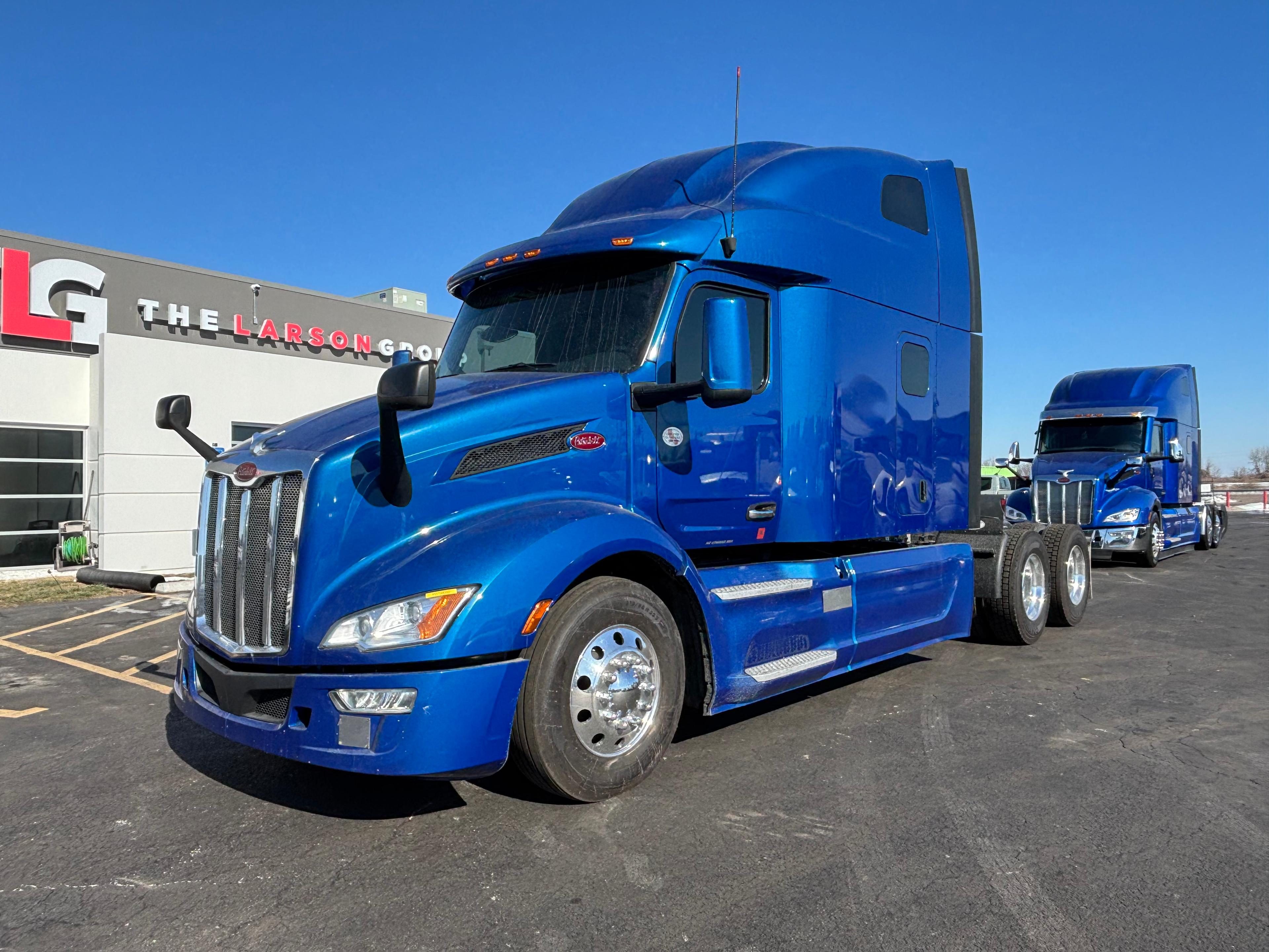 2023 Peterbilt 579