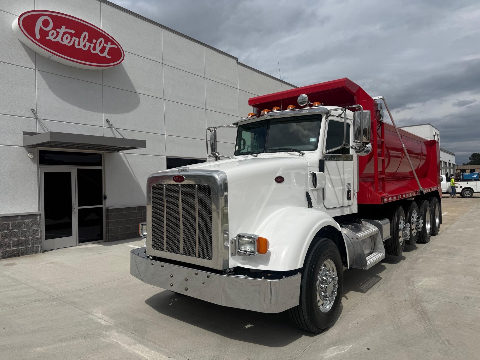 2015 Peterbilt 367