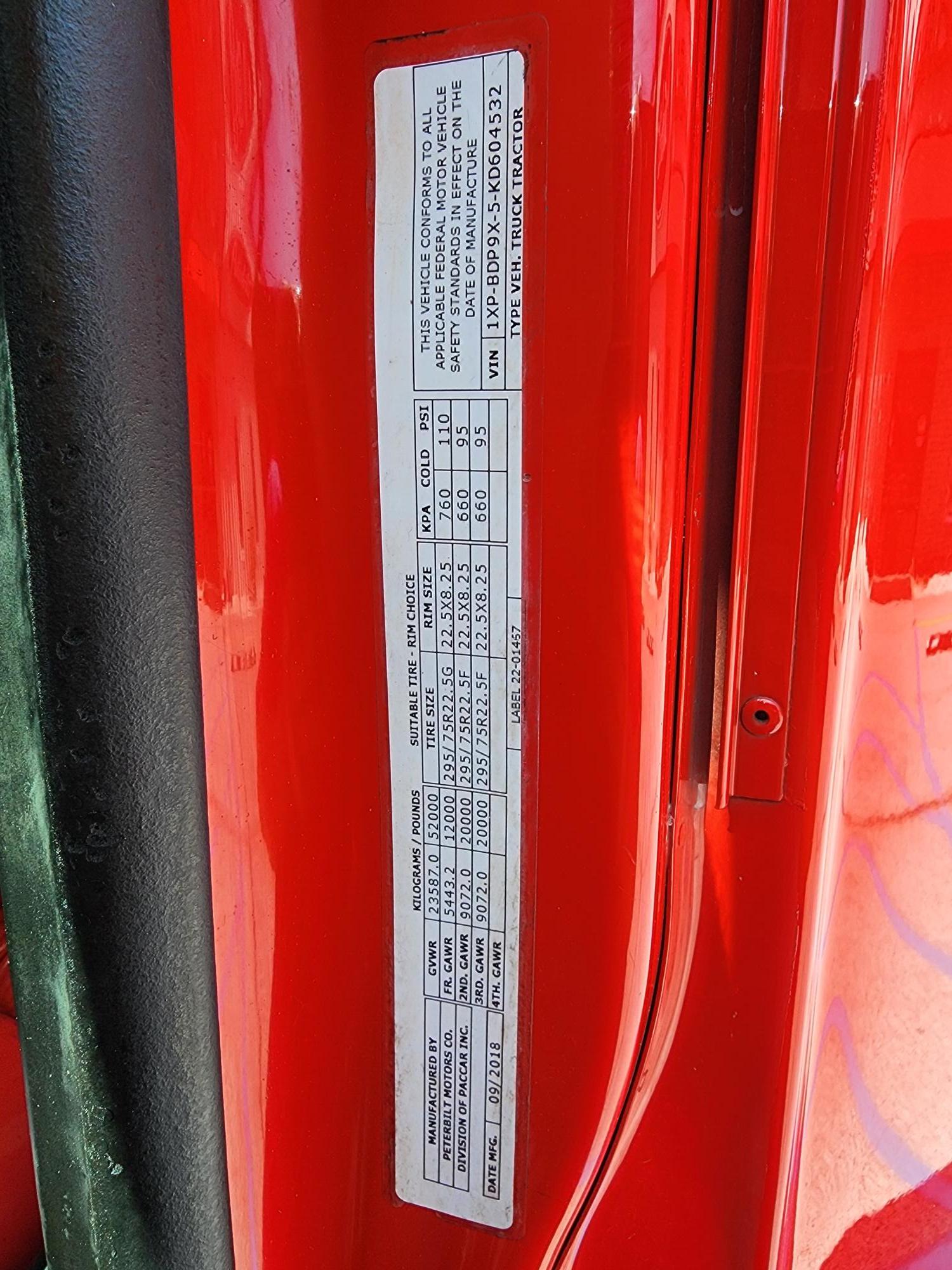 2019 Peterbilt 579 in O'Fallon, MO — photo 14