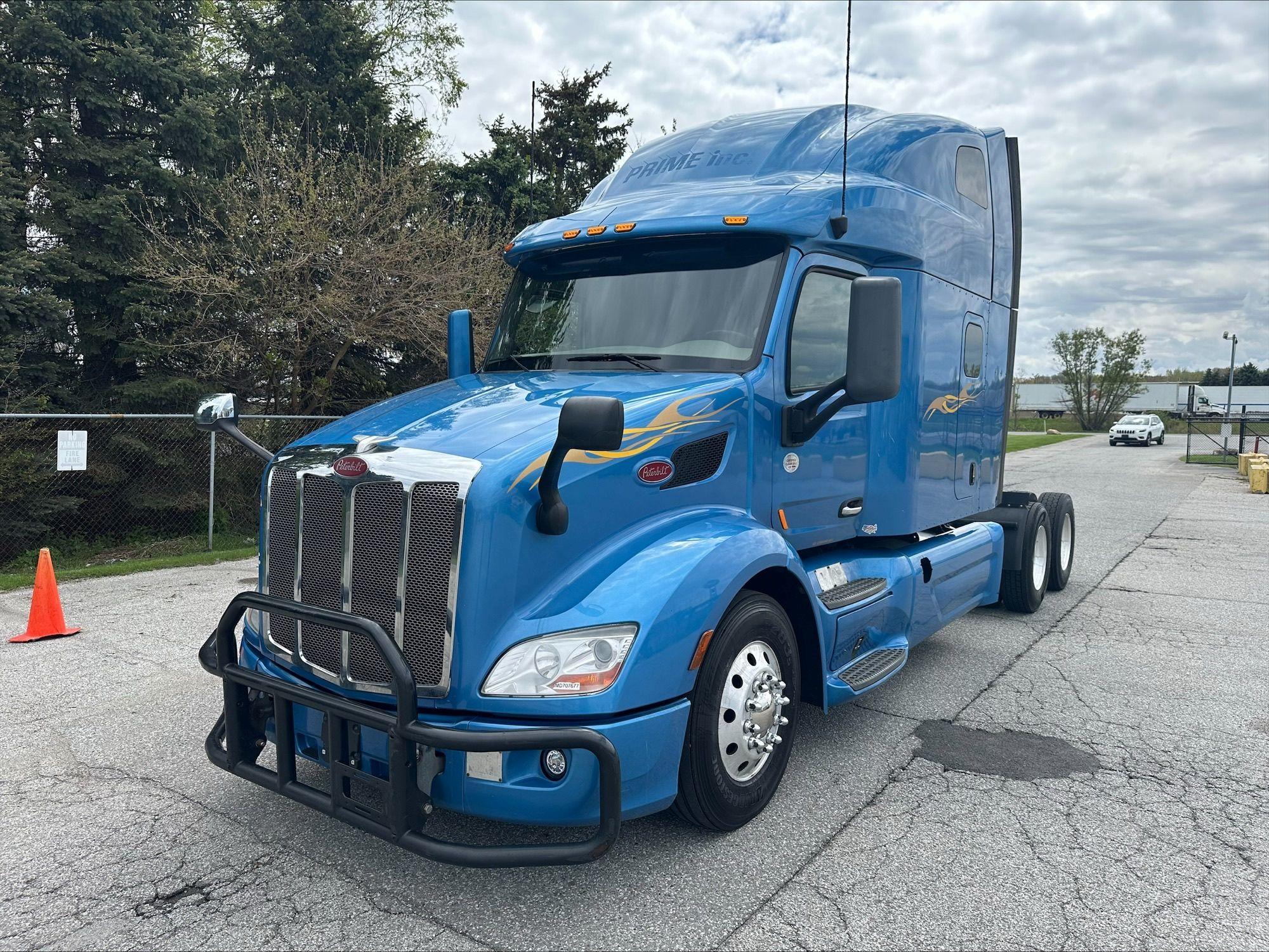 2021 Peterbilt 579