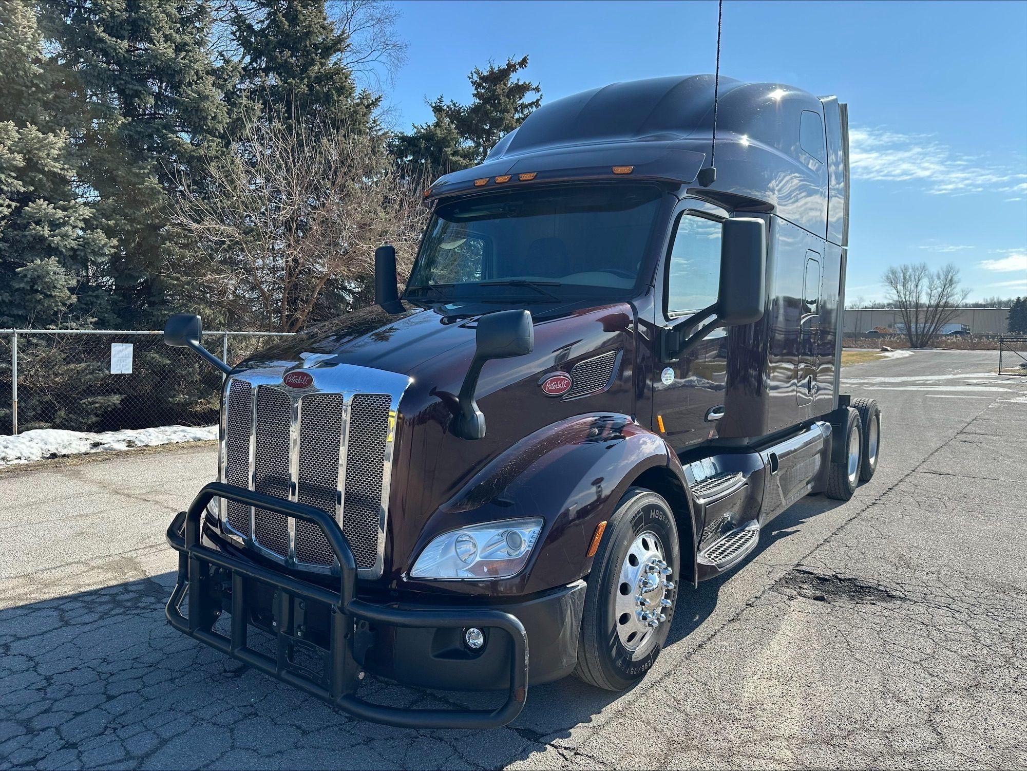 2020 Peterbilt 579