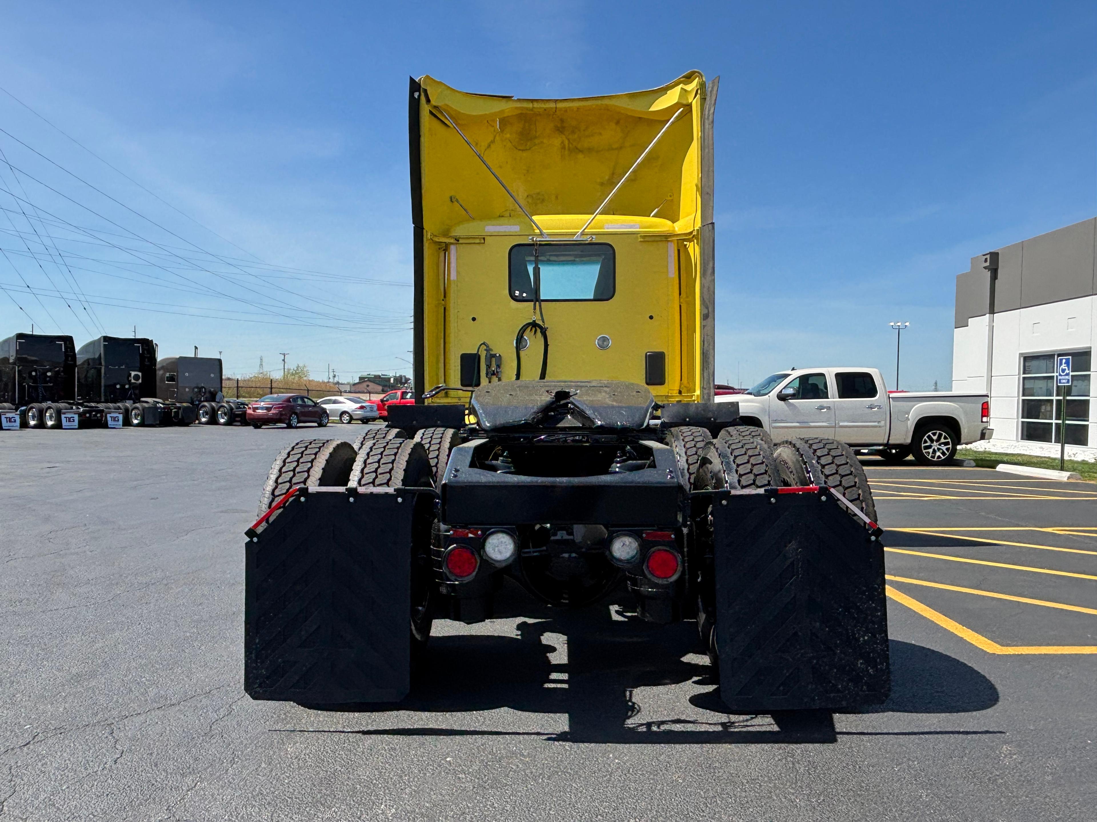 2021 Peterbilt 579 in Lowell, AR — photo 6