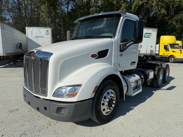 2021 Peterbilt 579
