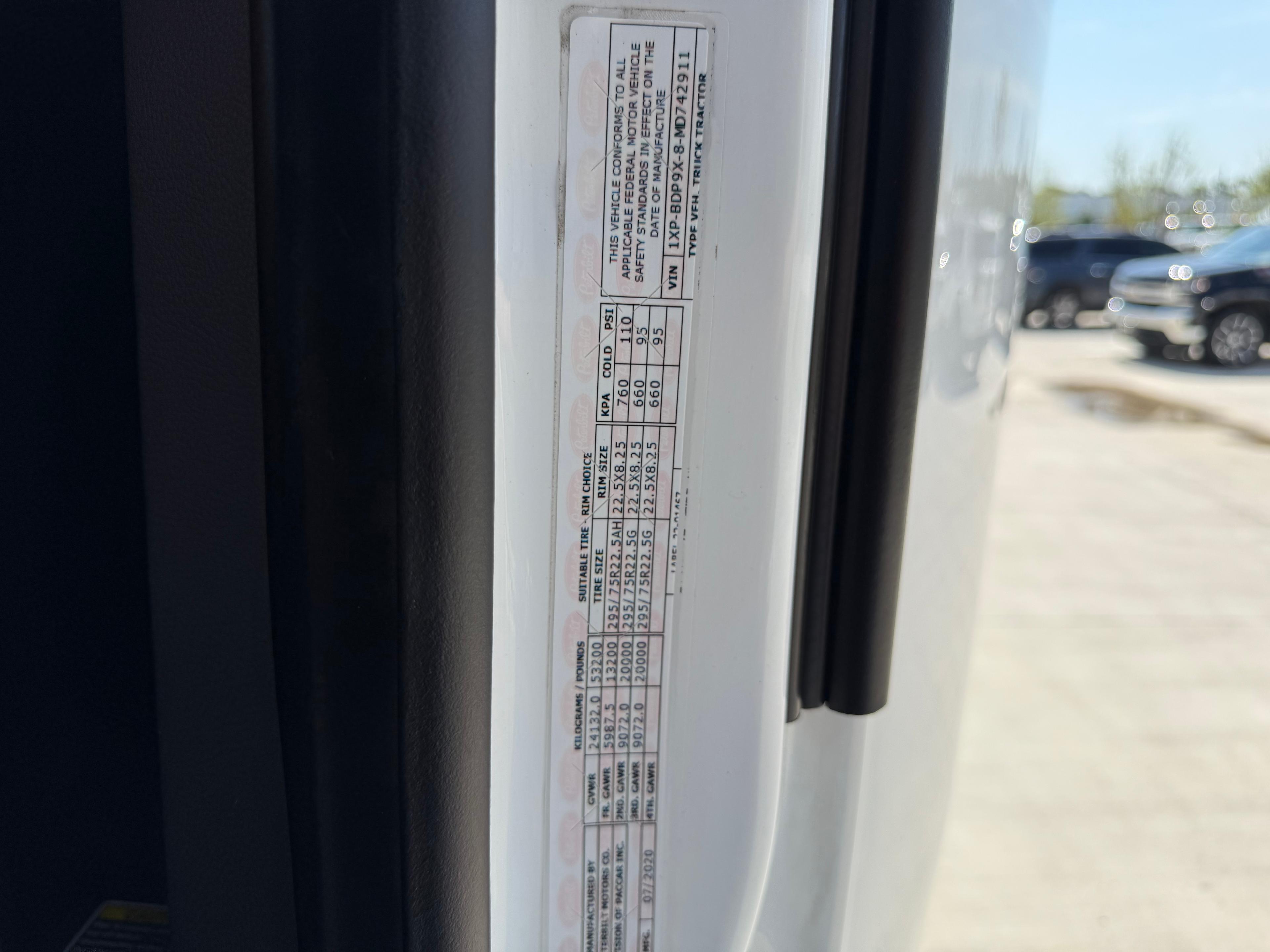 2021 Peterbilt 579 in Lowell, AR — photo 15