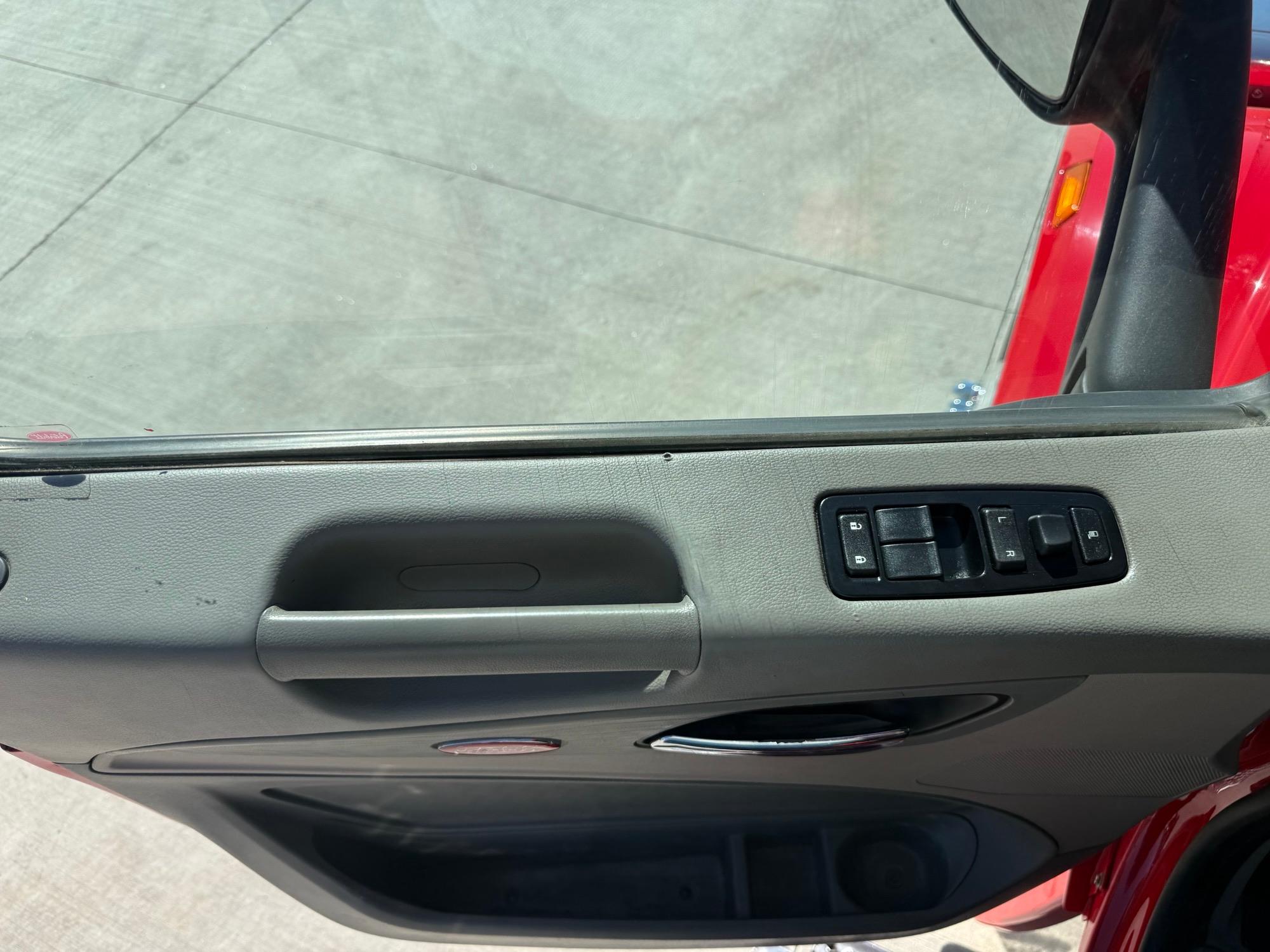 2021 Peterbilt 567 in Raleigh, NC — photo 10