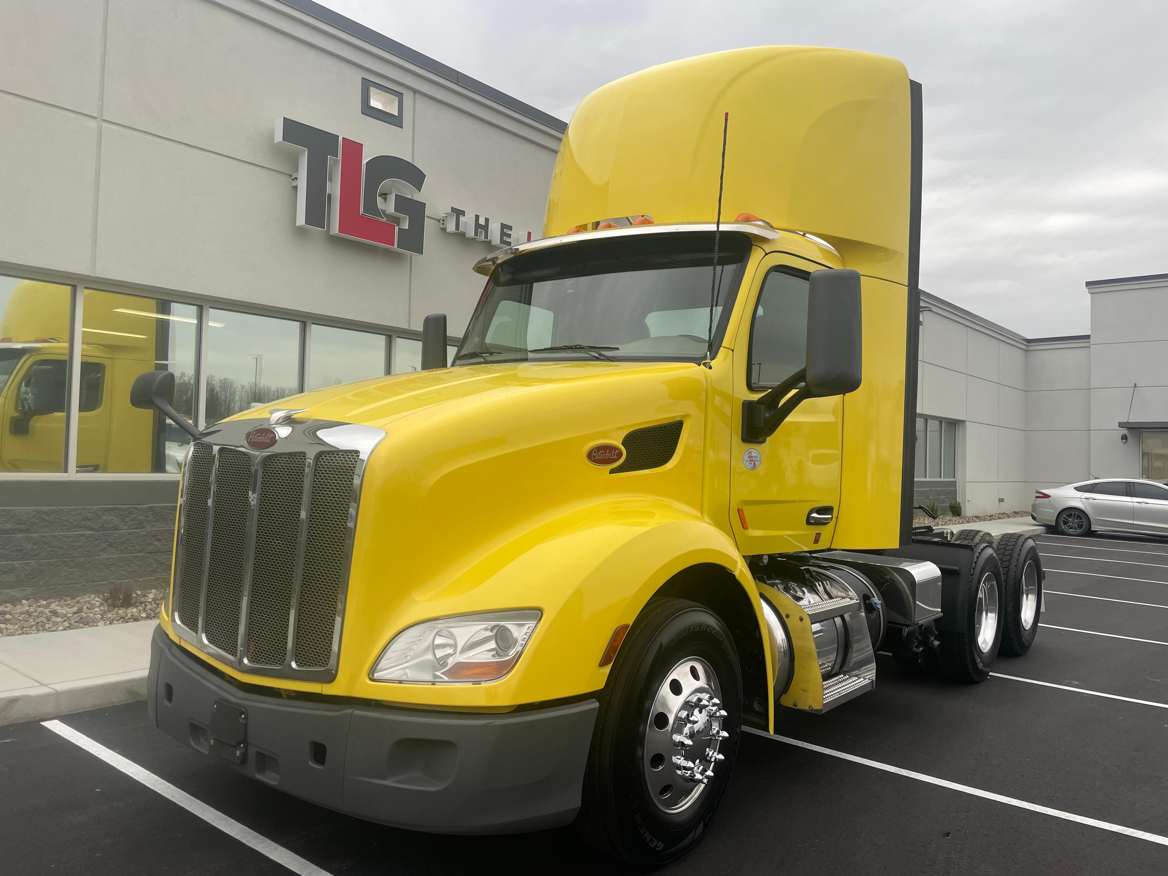 2021 Peterbilt 579