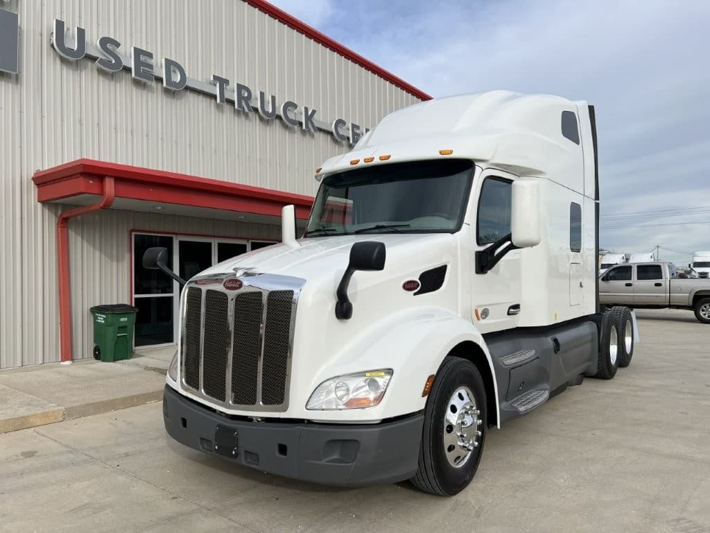 2021 Peterbilt 579