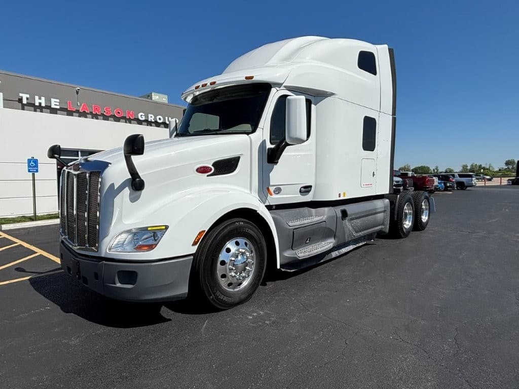 2021 Peterbilt 579