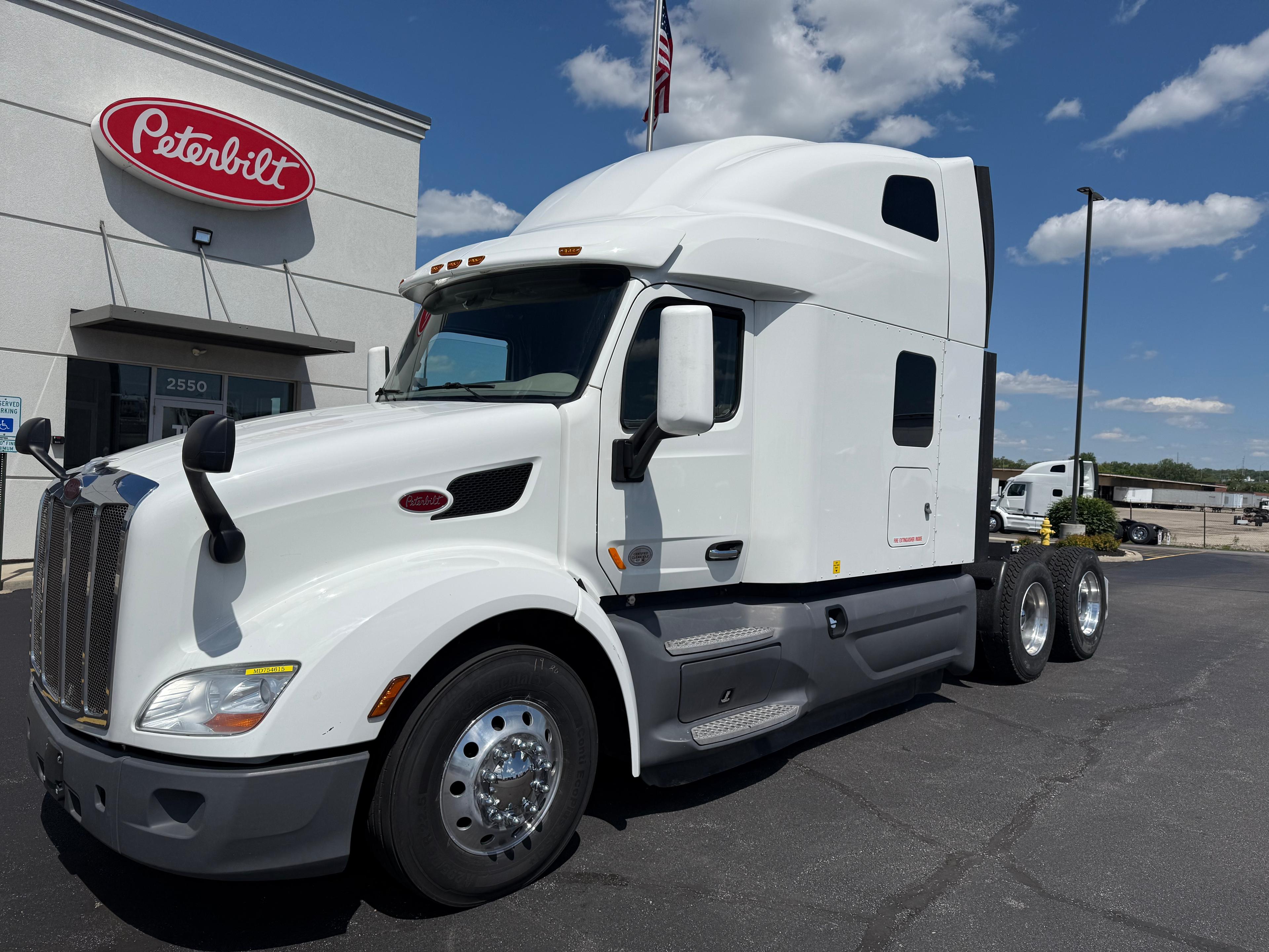 2021 Peterbilt 579