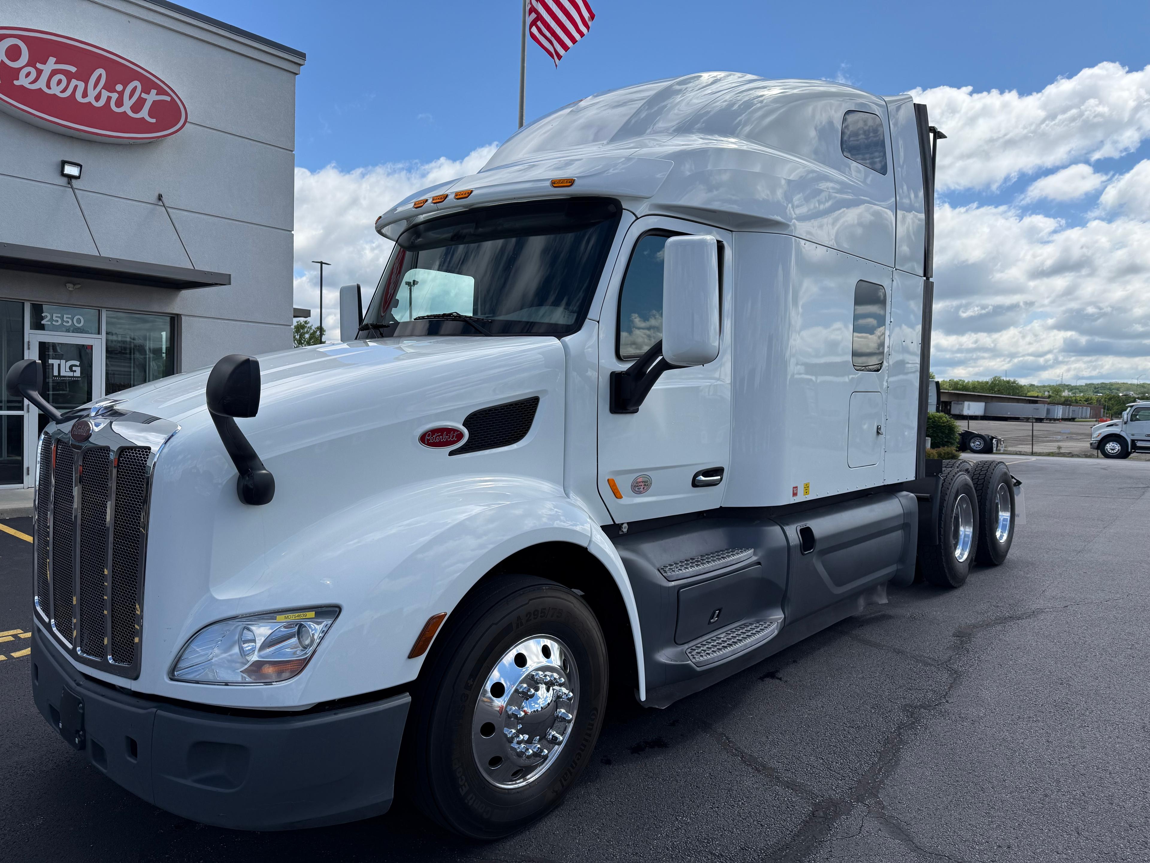 2021 Peterbilt 579