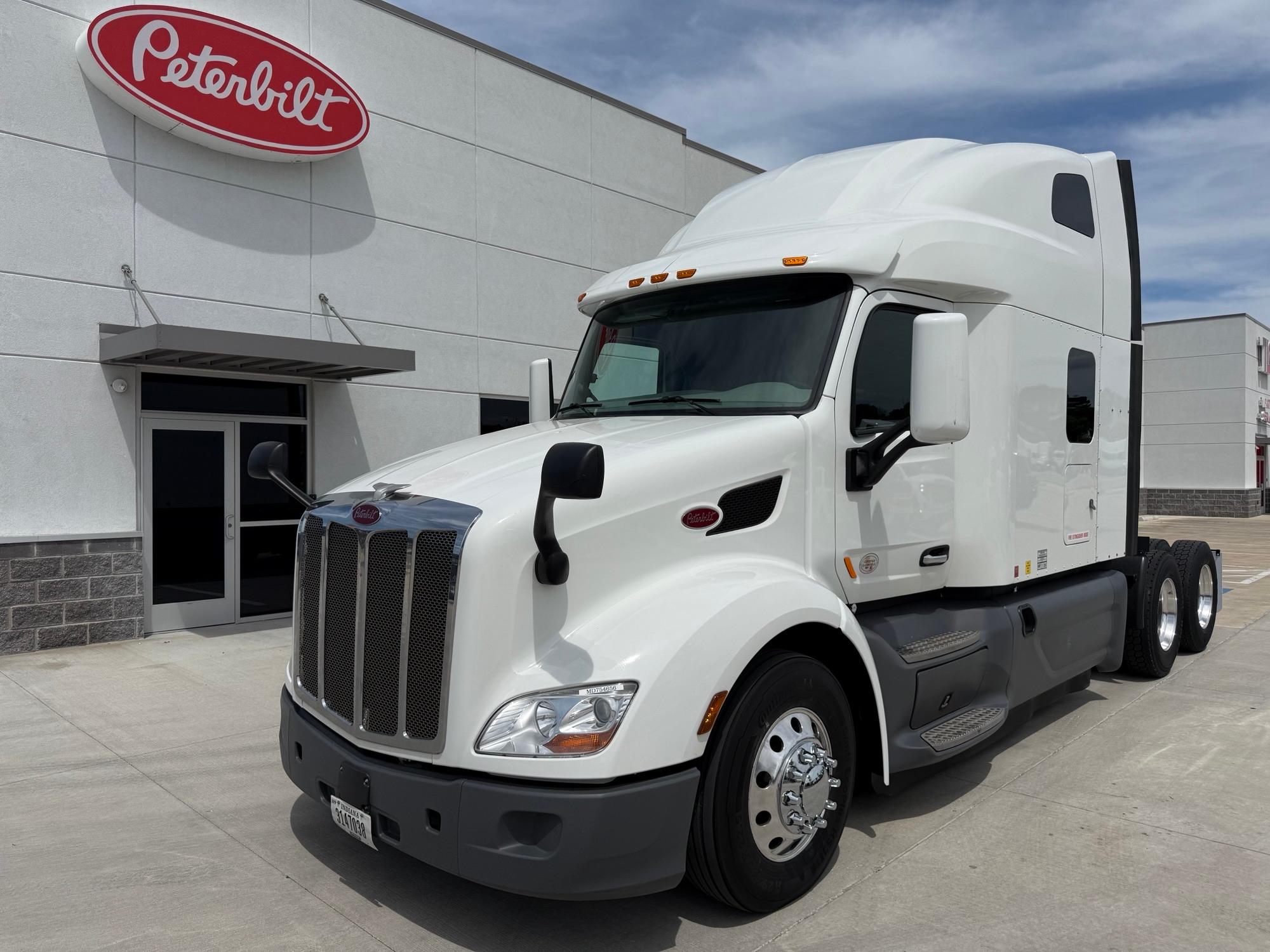 2021 Peterbilt 579