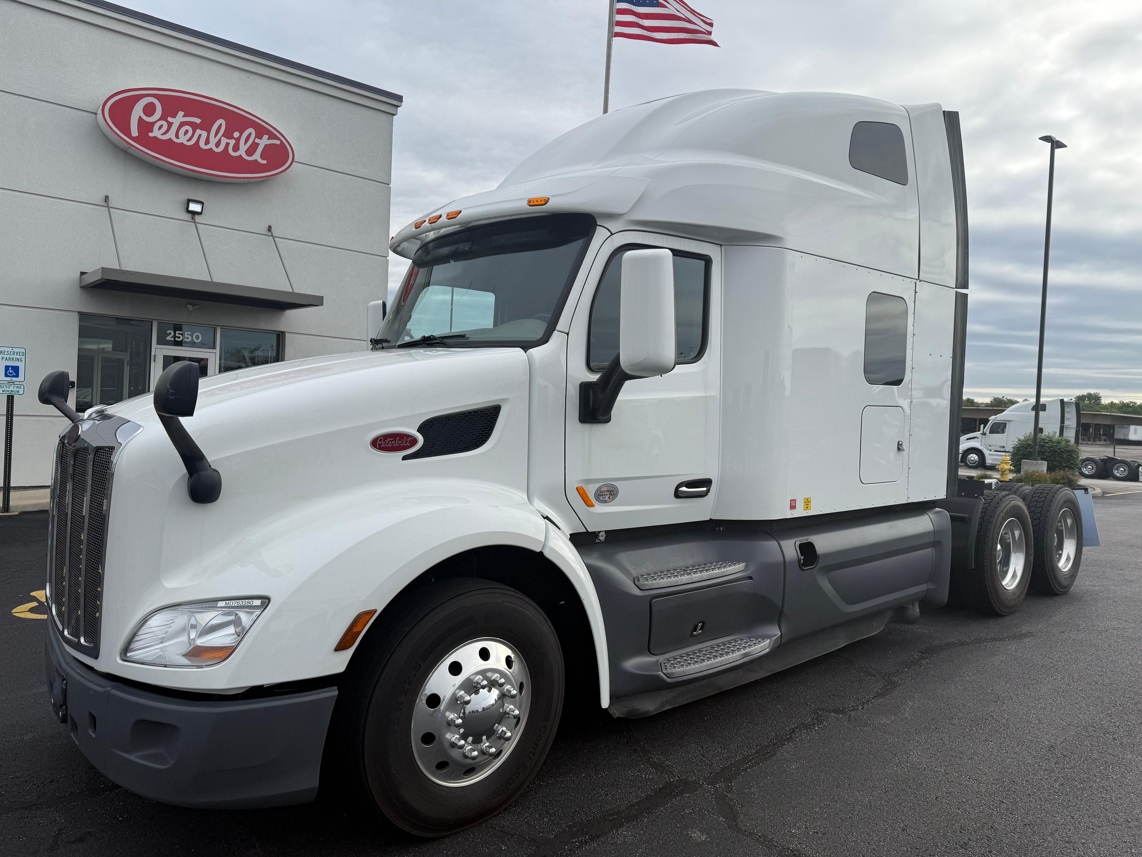 2021 Peterbilt 579