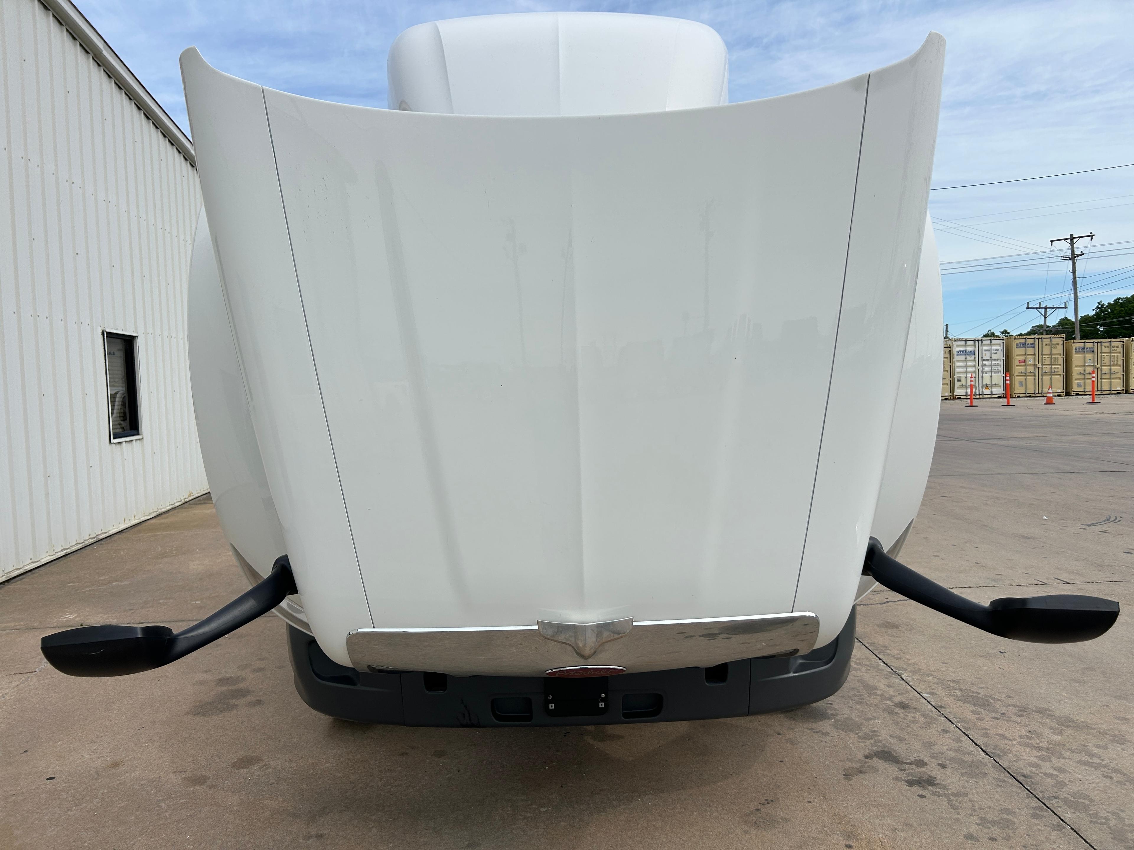 2021 Peterbilt 579 in Joplin, MO — photo 16