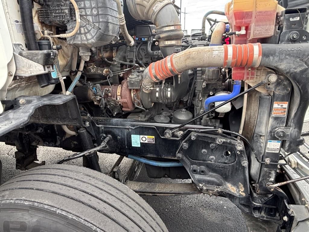 2021 Peterbilt 579 in Springfield, MO — photo 10